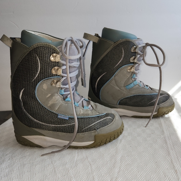 Burton snowboard boots - Picture 6 of 13